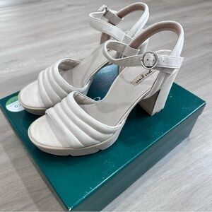 Paul Green Leslie platform heel biscuit leather Open Toe sandal size 5.5 US 8